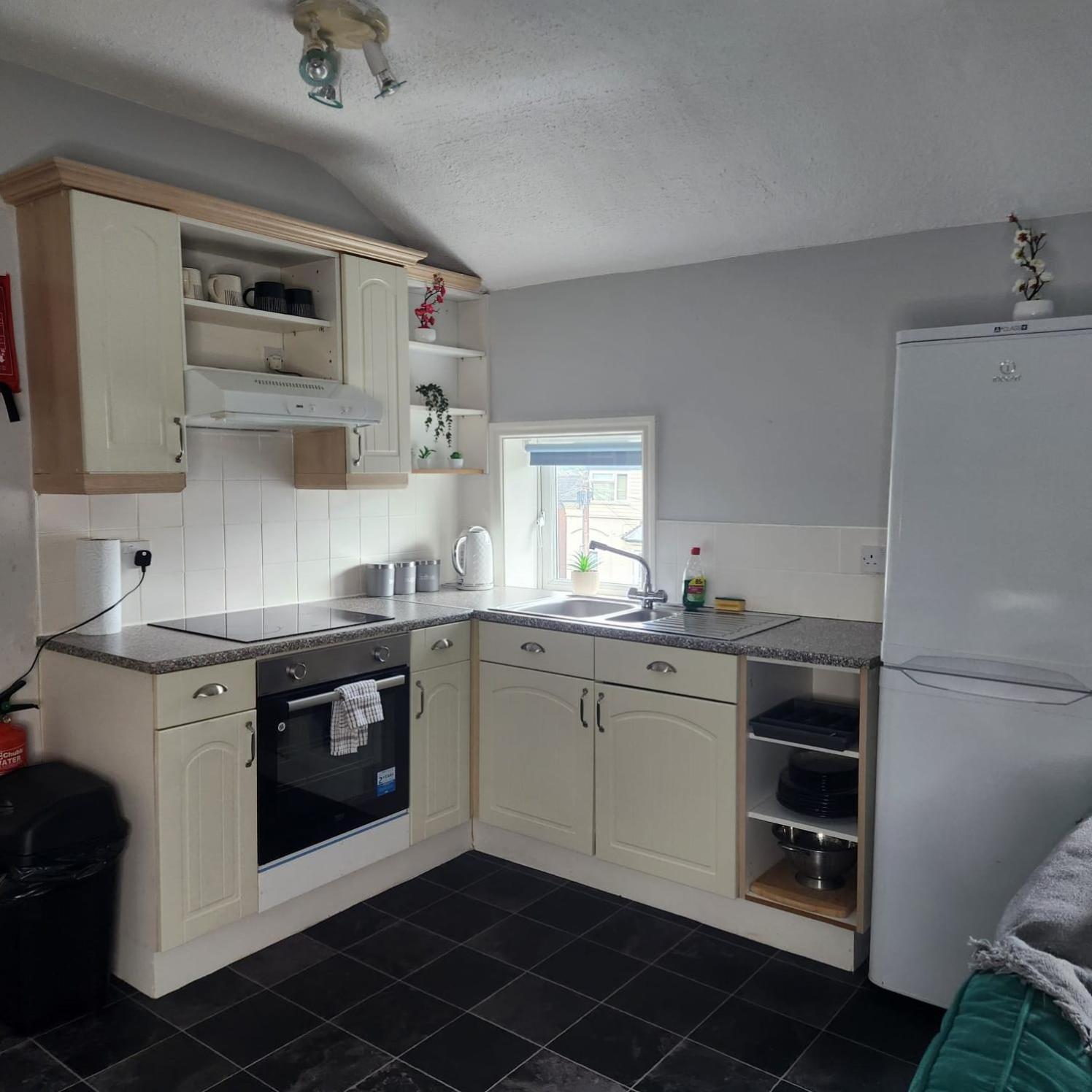 Cottage Style 2 Bedroom Apt In City, Near Utilita Arena & Free Parking Birmingam Exterior foto