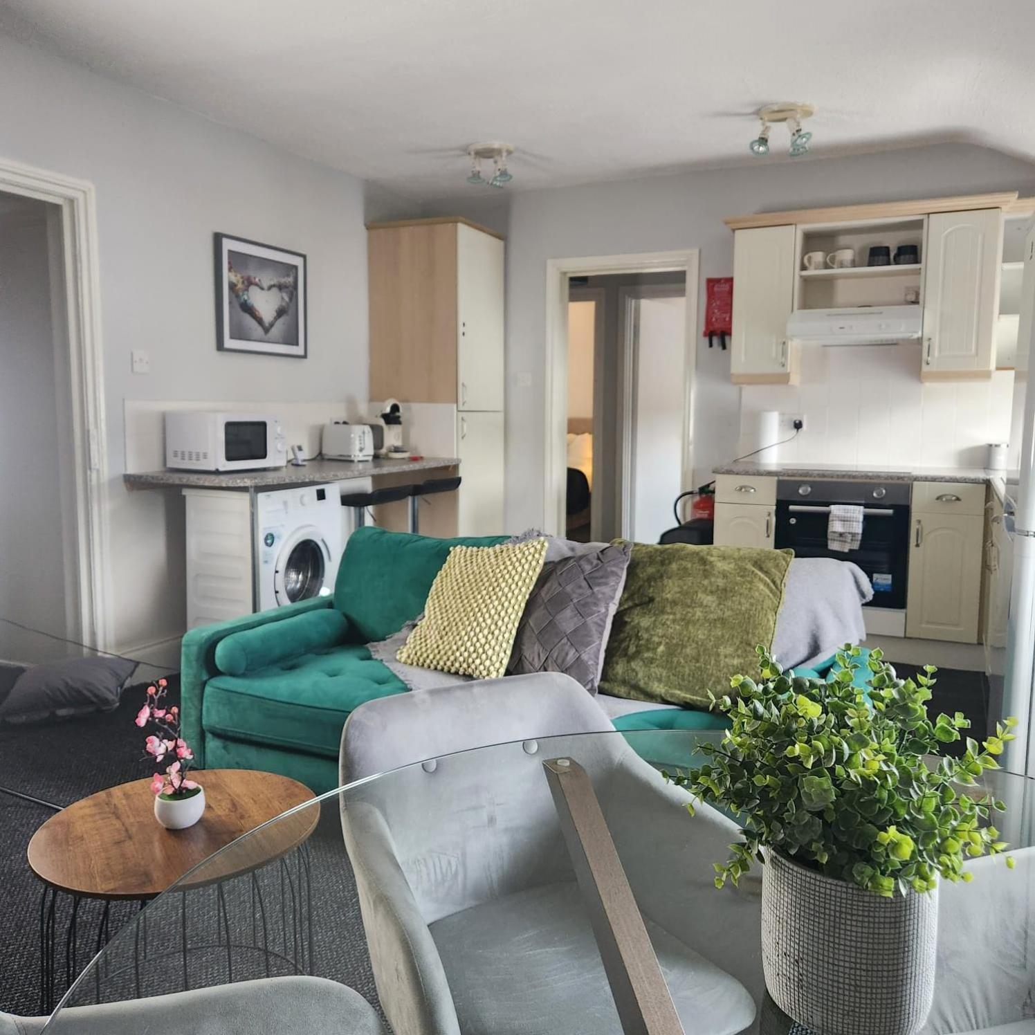 Cottage Style 2 Bedroom Apt In City, Near Utilita Arena & Free Parking Birmingam Exterior foto