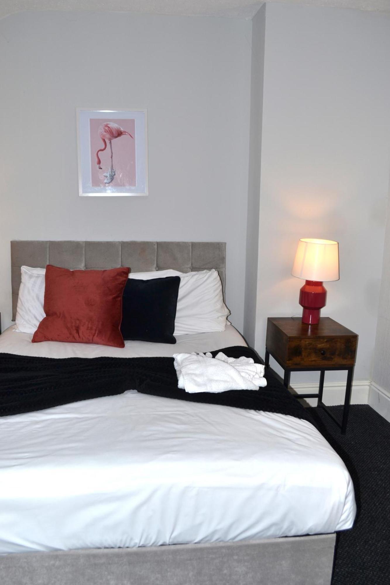 Cottage Style 2 Bedroom Apt In City, Near Utilita Arena & Free Parking Birmingam Exterior foto